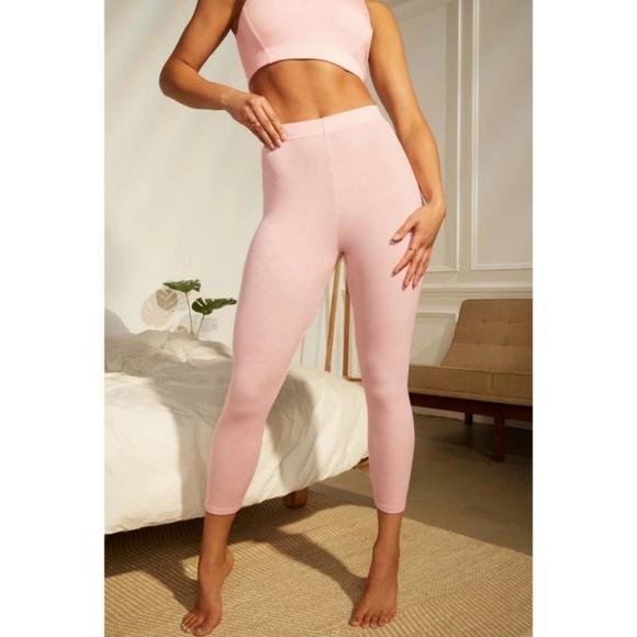 NWOT•Fabletics RestoreKnit Coord Set Tank (M) and leggings (L) - Picture 5 of 15